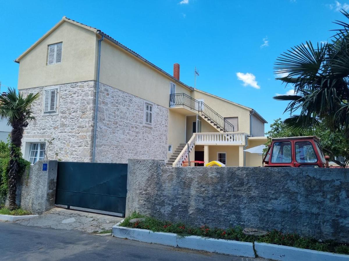 סבטי פיליפ אי ג'קוב Apartmani Barbarosa מראה חיצוני תמונה