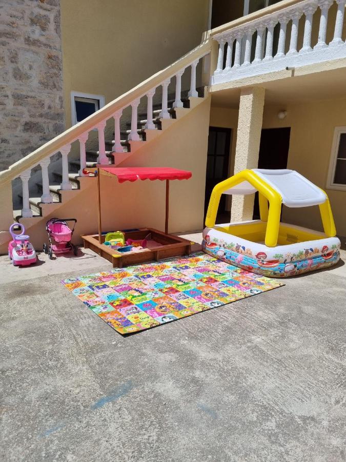 סבטי פיליפ אי ג'קוב Apartmani Barbarosa מראה חיצוני תמונה